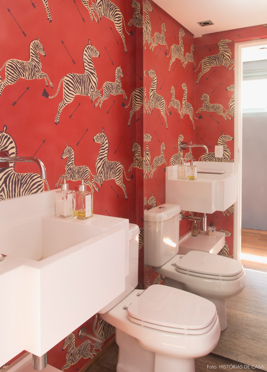 Red zebra wallpaper bathroom