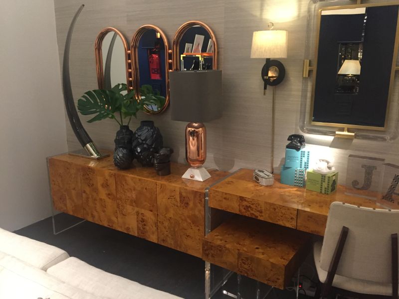 Modern MDF furniture with lucite legs