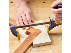 Simple Miter Joint Clamp (for picture frames)