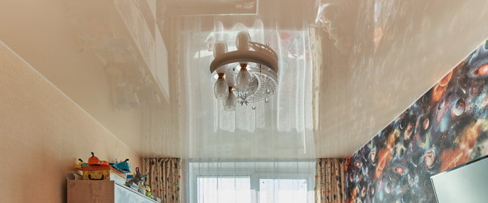 Глянцевый потолок Глянцевый потолок