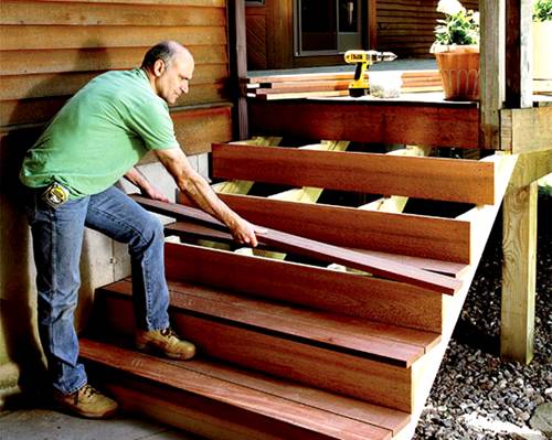 Украшаем вход: крыльцо для частного дома, фото и особенности разных конструкций