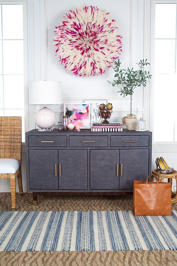 украсить стену в комнате - фото