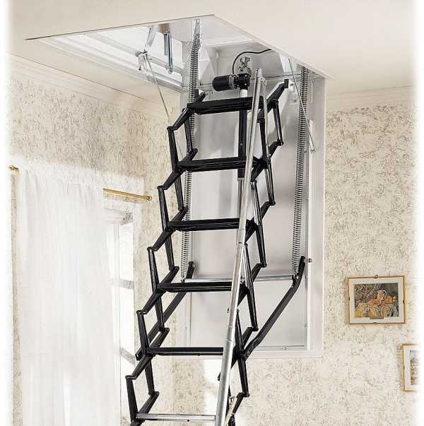 Лестница со шкафом своими руками