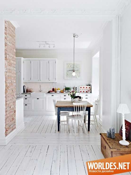Белая кирпичная стена в интерьере кухни