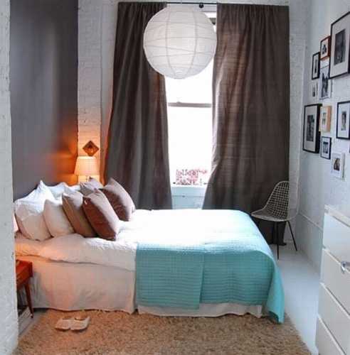 Дизайн маленькой спальни со встроенным шкафом