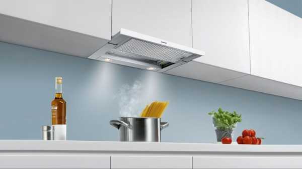 Вытяжки на кухне в интерьере с отводом вентиляцию